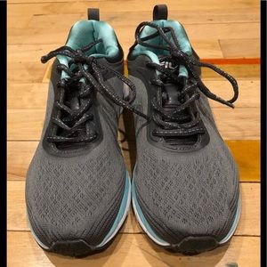 Fila running/walking shoes